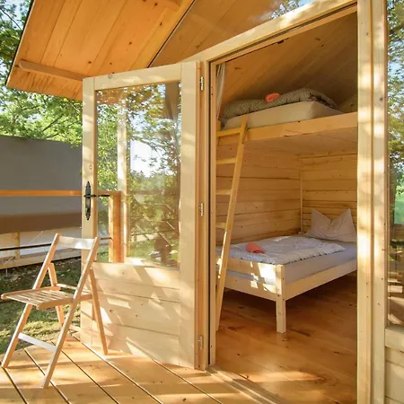 Natura Camp Karli 캠프장 *