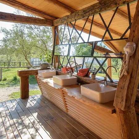 캠프장 Natura Camp Karli Kaštelir