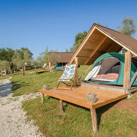 Natura Camp Karli Campingplatz Kaštelir